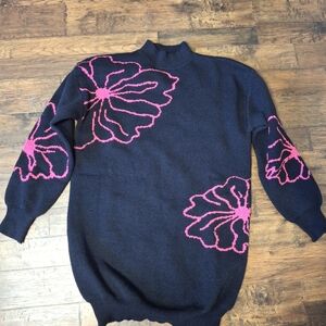 Brand new floral print black sweater size Large